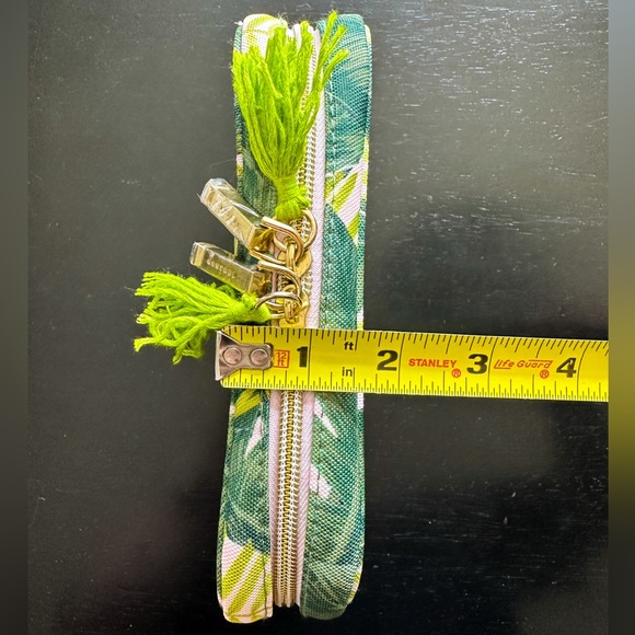 Travel Makeup or Jewelry Bag - Picture 9 of 9